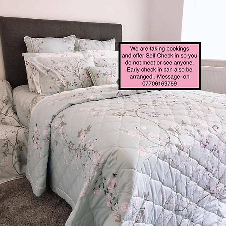 Flat 1 - Entire Modern Studio With En-Suite And Free Parking Close To Qmc, City Centre & Notts Uni Nottingham Dış mekan fotoğraf