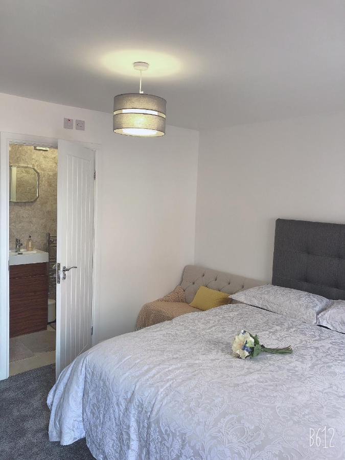 Flat 1 - Entire Modern Studio With En-Suite And Free Parking Close To Qmc, City Centre & Notts Uni Nottingham Dış mekan fotoğraf