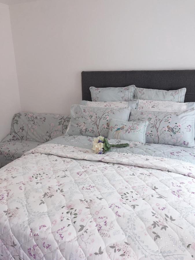 Flat 1 - Entire Modern Studio With En-Suite And Free Parking Close To Qmc, City Centre & Notts Uni Nottingham Dış mekan fotoğraf